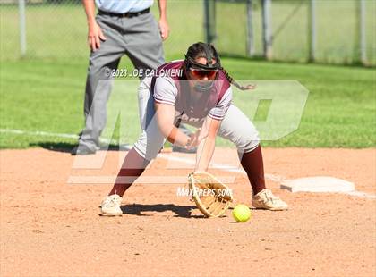 Thumbnail 1 in Nixon-Smiley vs Industrial (UIL 3A Bi District) photogallery.