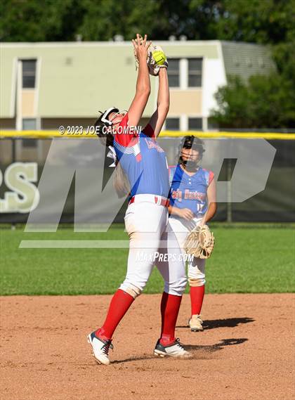 Thumbnail 2 in Nixon-Smiley vs Industrial (UIL 3A Bi District) photogallery.