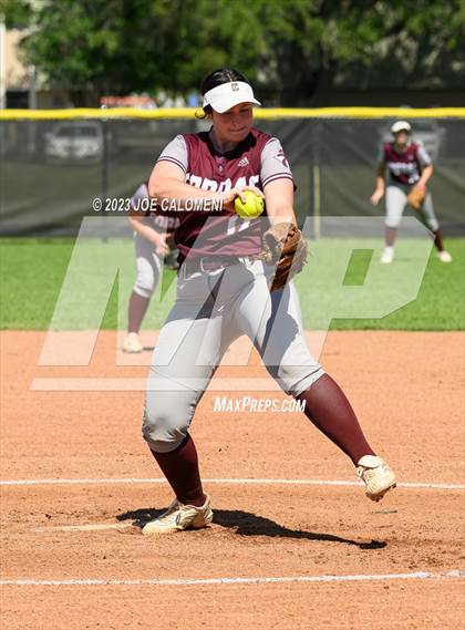 Thumbnail 3 in Nixon-Smiley vs Industrial (UIL 3A Bi District) photogallery.