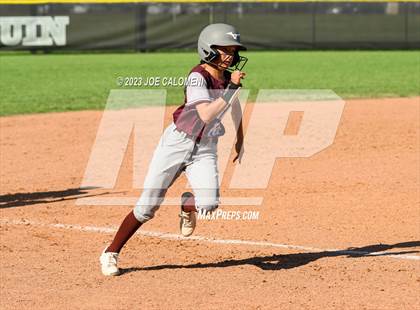 Thumbnail 2 in Nixon-Smiley vs Industrial (UIL 3A Bi District) photogallery.
