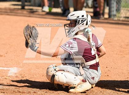 Thumbnail 2 in Nixon-Smiley vs Industrial (UIL 3A Bi District) photogallery.