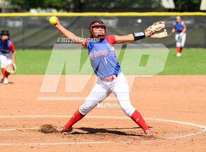Thumbnail 2 in Nixon-Smiley vs Industrial (UIL 3A Bi District) photogallery.