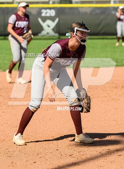 Thumbnail 2 in Nixon-Smiley vs Industrial (UIL 3A Bi District) photogallery.