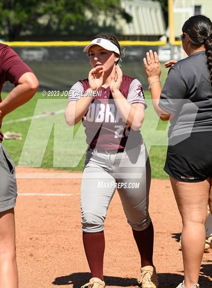 Thumbnail 3 in Nixon-Smiley vs Industrial (UIL 3A Bi District) photogallery.