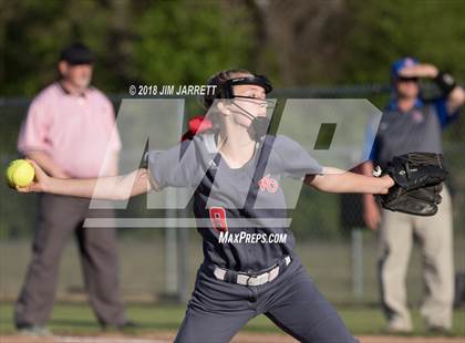 Thumbnail 1 in Warren Central vs. Southaven photogallery.
