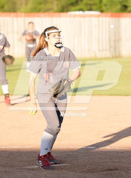 Thumbnail 1 in Warren Central vs. Southaven photogallery.