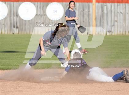 Thumbnail 1 in Warren Central vs. Southaven photogallery.