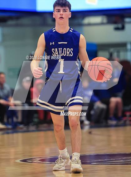 Thumbnail 1 in Rye vs Hendrick Hudson (NYSPHSAA Section 1 Class A Semifinal) photogallery.