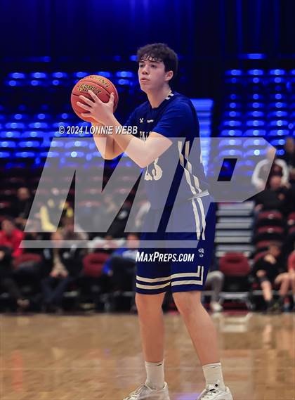 Thumbnail 3 in Rye vs Hendrick Hudson (NYSPHSAA Section 1 Class A Semifinal) photogallery.