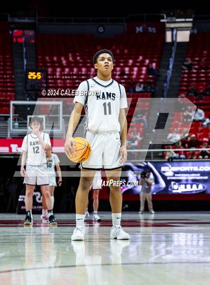Thumbnail 1 in Highland vs. Bountiful (UHSAA 5A Quarterfinal) photogallery.