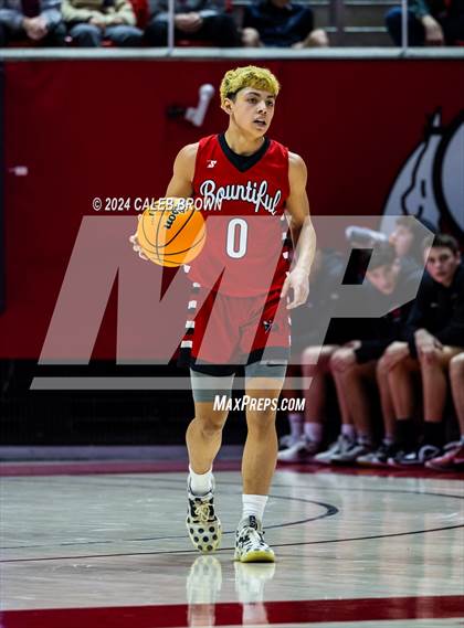 Thumbnail 1 in Highland vs. Bountiful (UHSAA 5A Quarterfinal) photogallery.