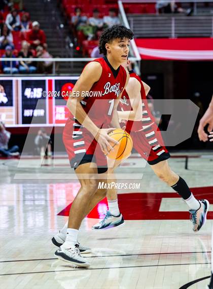 Thumbnail 3 in Highland vs. Bountiful (UHSAA 5A Quarterfinal) photogallery.