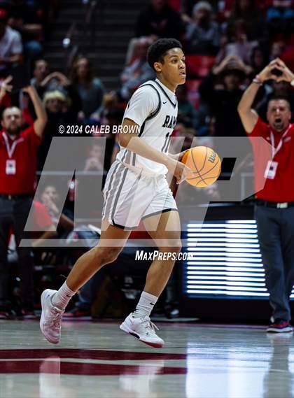 Thumbnail 3 in Highland vs. Bountiful (UHSAA 5A Quarterfinal) photogallery.
