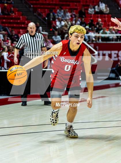 Thumbnail 1 in Highland vs. Bountiful (UHSAA 5A Quarterfinal) photogallery.