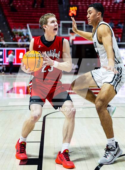 Thumbnail 3 in Highland vs. Bountiful (UHSAA 5A Quarterfinal) photogallery.