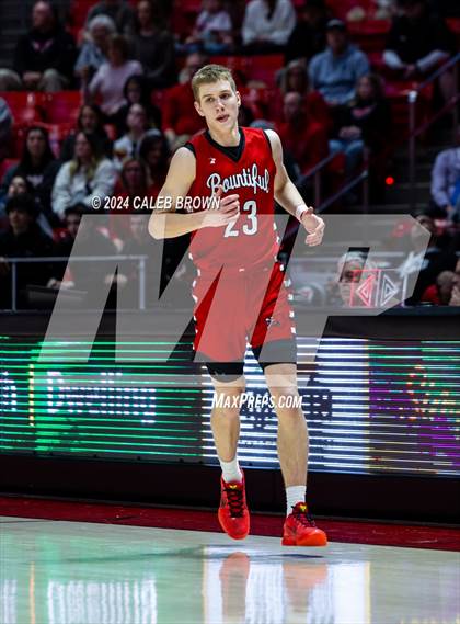 Thumbnail 1 in Highland vs. Bountiful (UHSAA 5A Quarterfinal) photogallery.