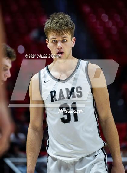 Thumbnail 1 in Highland vs. Bountiful (UHSAA 5A Quarterfinal) photogallery.