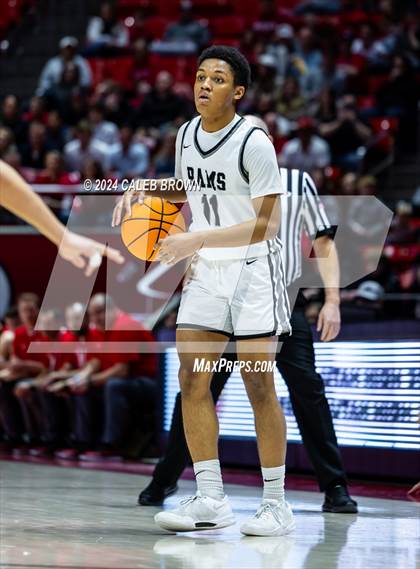 Thumbnail 3 in Highland vs. Bountiful (UHSAA 5A Quarterfinal) photogallery.