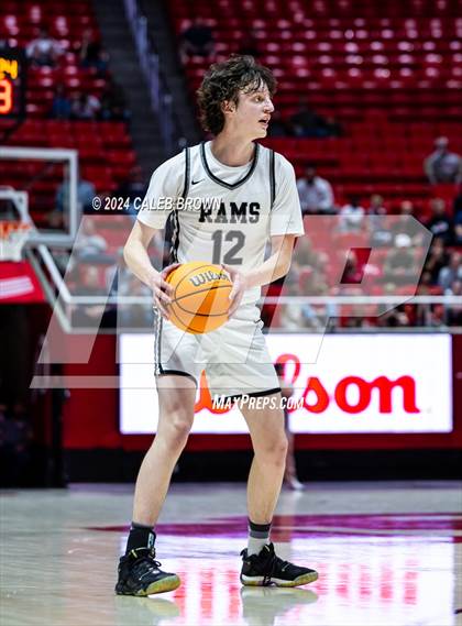 Thumbnail 2 in Highland vs. Bountiful (UHSAA 5A Quarterfinal) photogallery.