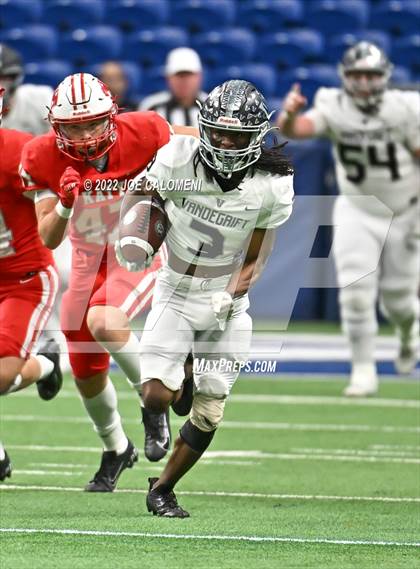 Thumbnail 1 in Vandegrift vs Katy (UIL 6A Regional Semifinal) photogallery.