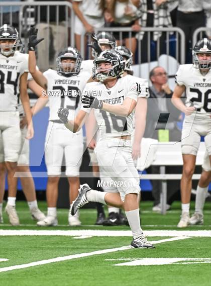 Thumbnail 3 in Vandegrift vs Katy (UIL 6A Regional Semifinal) photogallery.