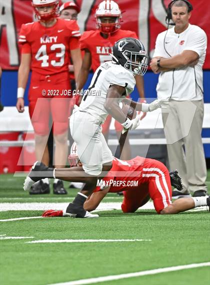 Thumbnail 2 in Vandegrift vs Katy (UIL 6A Regional Semifinal) photogallery.