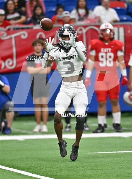 Thumbnail 1 in Vandegrift vs Katy (UIL 6A Regional Semifinal) photogallery.