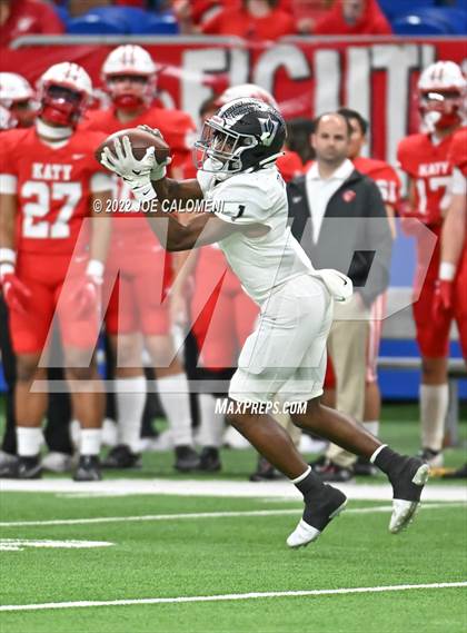 Thumbnail 3 in Vandegrift vs Katy (UIL 6A Regional Semifinal) photogallery.