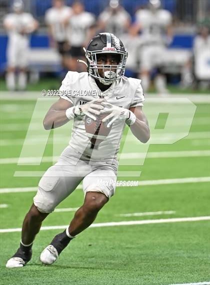 Thumbnail 2 in Vandegrift vs Katy (UIL 6A Regional Semifinal) photogallery.