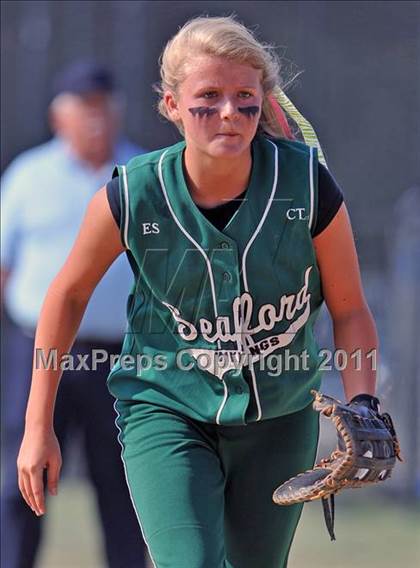 Thumbnail 3 in Kings Park vs Seaford (Class A Regional Final) photogallery.