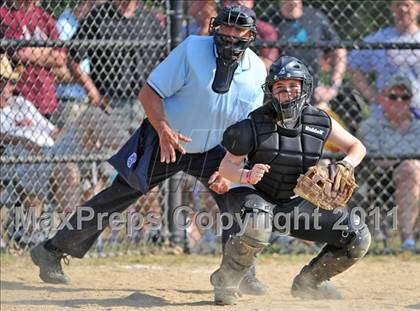 Thumbnail 3 in Kings Park vs Seaford (Class A Regional Final) photogallery.
