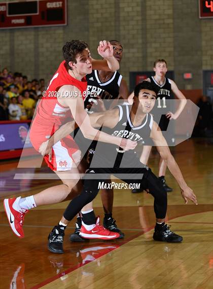 Thumbnail 3 in Servite @ Mater Dei (Nike Extravaganza) photogallery.