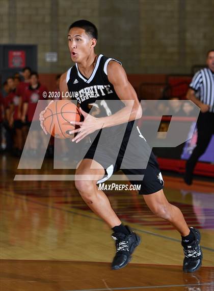 Thumbnail 3 in Servite @ Mater Dei (Nike Extravaganza) photogallery.
