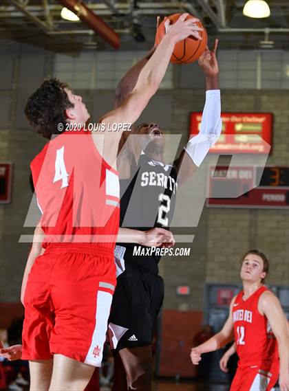 Thumbnail 3 in Servite @ Mater Dei (Nike Extravaganza) photogallery.