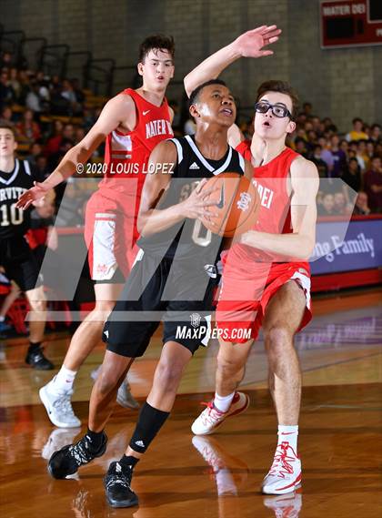 Thumbnail 3 in Servite @ Mater Dei (Nike Extravaganza) photogallery.