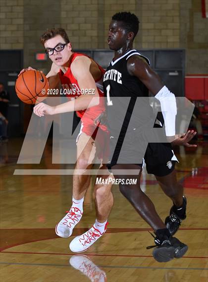 Thumbnail 1 in Servite @ Mater Dei (Nike Extravaganza) photogallery.