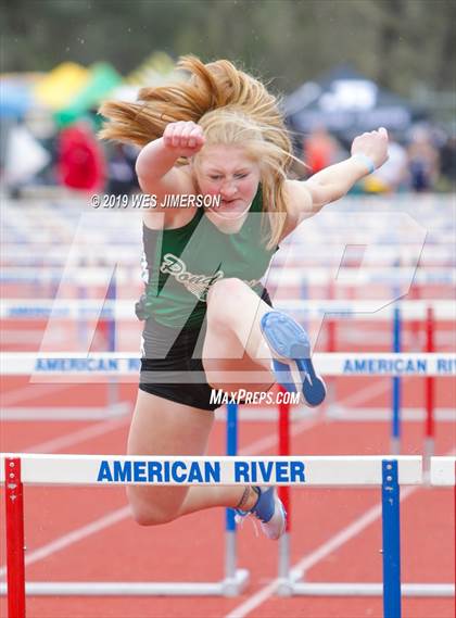 Thumbnail 1 in Title IX Invitational  photogallery.