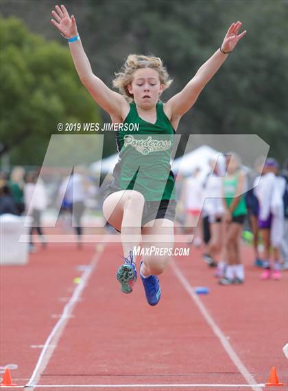 Thumbnail 3 in Title IX Invitational  photogallery.