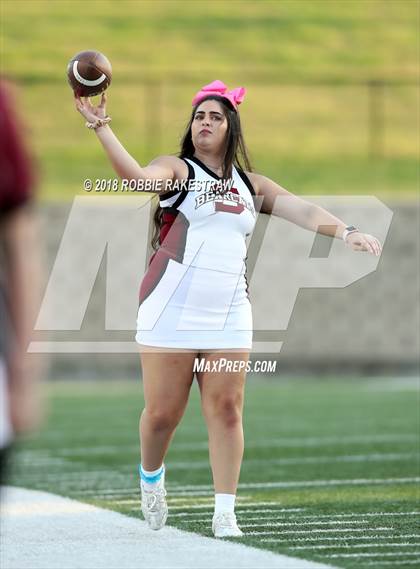 Thumbnail 2 in Sherman @ Poteet photogallery.