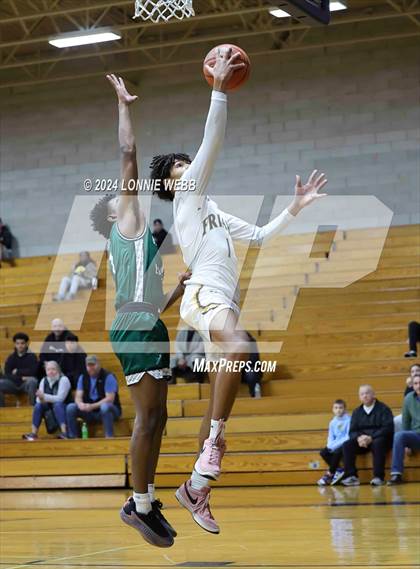 Thumbnail 3 in St. Anthony's vs. Brooklyn Law & Tech (New York Holiday Invitational) photogallery.