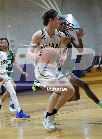Thumbnail 2 in St. Anthony's vs. Brooklyn Law & Tech (New York Holiday Invitational) photogallery.