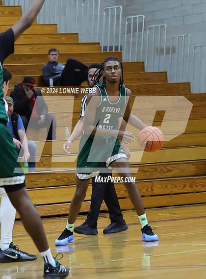 Thumbnail 1 in St. Anthony's vs. Brooklyn Law & Tech (New York Holiday Invitational) photogallery.