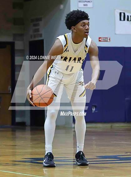 Thumbnail 1 in St. Anthony's vs. Brooklyn Law & Tech (New York Holiday Invitational) photogallery.