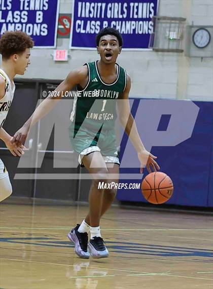 Thumbnail 3 in St. Anthony's vs. Brooklyn Law & Tech (New York Holiday Invitational) photogallery.