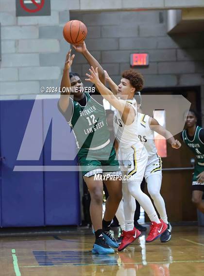 Thumbnail 3 in St. Anthony's vs. Brooklyn Law & Tech (New York Holiday Invitational) photogallery.