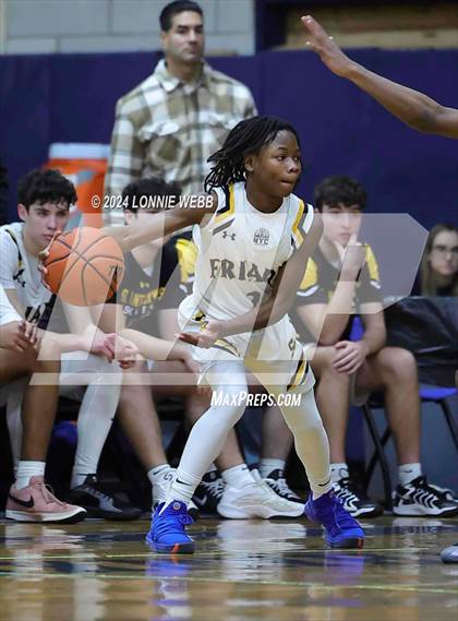 Thumbnail 1 in St. Anthony's vs. Brooklyn Law & Tech (New York Holiday Invitational) photogallery.