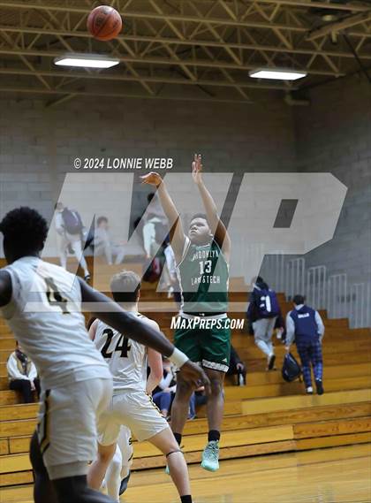 Thumbnail 3 in St. Anthony's vs. Brooklyn Law & Tech (New York Holiday Invitational) photogallery.