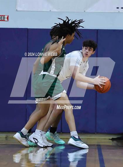 Thumbnail 1 in St. Anthony's vs. Brooklyn Law & Tech (New York Holiday Invitational) photogallery.