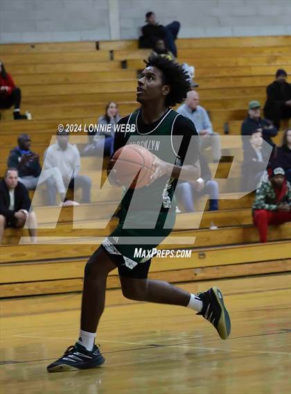 Thumbnail 3 in St. Anthony's vs. Brooklyn Law & Tech (New York Holiday Invitational) photogallery.