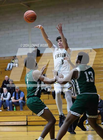 Thumbnail 3 in St. Anthony's vs. Brooklyn Law & Tech (New York Holiday Invitational) photogallery.
